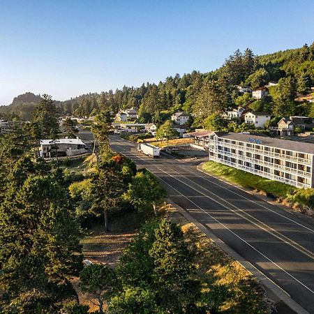 Travelodge By Wyndham Depoe Bay Exterior photo